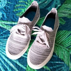 BLOWFISH slip on Sneakers, Never Worn, size 9